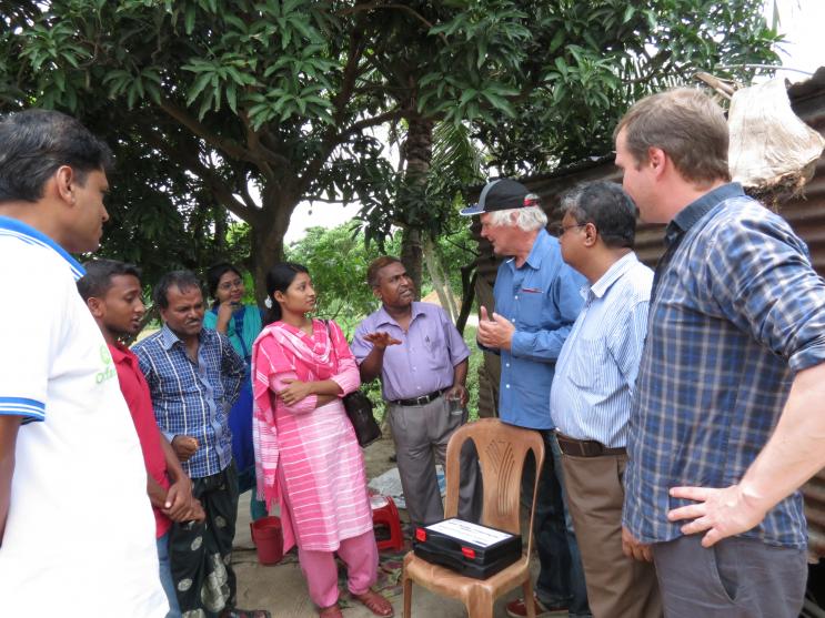 Figure 6. Roelof Stuurman discussing the monitoring of groundwater quality with the community