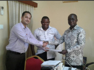 Mayank Midha (GARV Toilets) gets go-ahead from Director of Waste Management for Urban Slum Projects in Accra